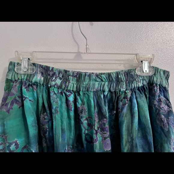 Blue green and purple skirt - Picture 2 of 5